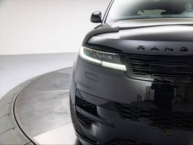 New 2026 Land Rover Range Rover Sport Dynamic SE AWD/4WD image 10