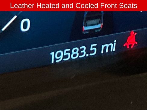 Used 2024 Ford F350 Platinum image 7