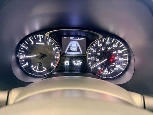 Used 2015 Nissan Pathfinder SL w/ SL Premium Package image 34