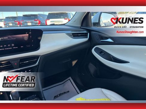 Used 2024 Buick Encore GX Avenir w/ Avenir Convenience Package image 45