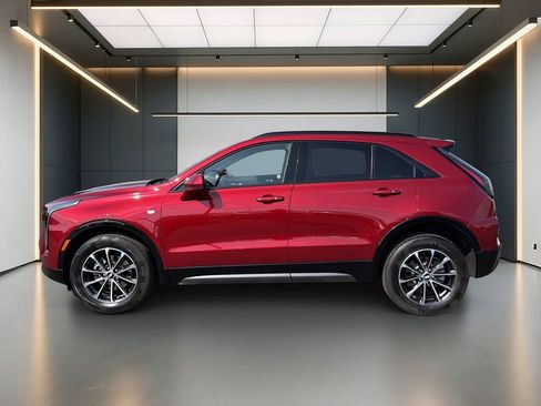 Certified 2024 Cadillac XT4 Sport FWD image 2