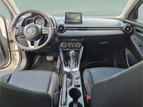 Used 2017 Toyota Yaris iA FWD image 28
