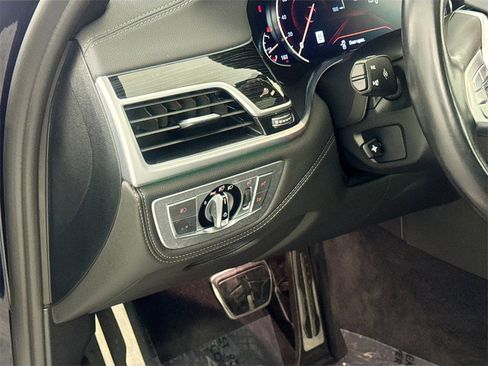 Used 2019 BMW 750i 750i image 10