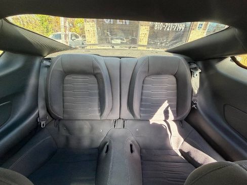 Used 2016 Ford Mustang GT image 11