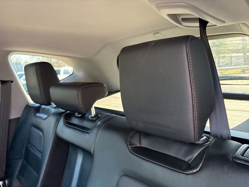 Used 2020 Honda CR-V Touring image 24