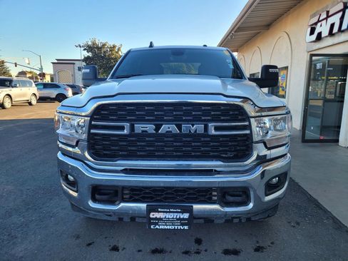 Used 2024 RAM 2500 Big Horn image 10
