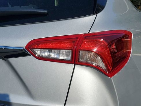 Used 2019 Buick Envision Essence image 27