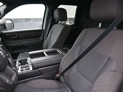Used 2025 Toyota Tundra SR image 19