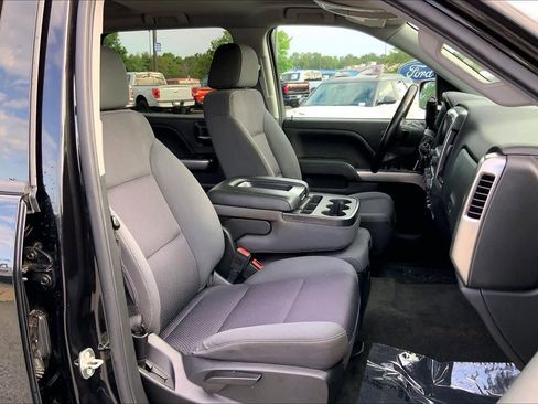 Used 2018 Chevrolet Silverado 1500 LT w/ All Star Edition AWD/4WD image 9