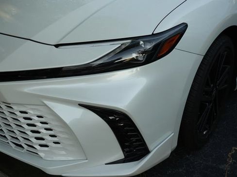 Used 2026 Toyota Camry XSE FWD image 3