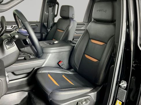 Certified 2025 GMC Sierra 2500 AT4 w/ Max Trailering Package image 21