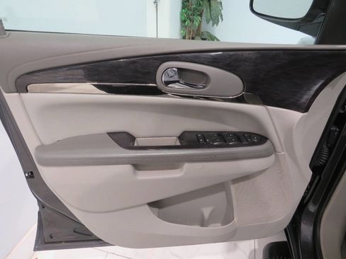 Used 2017 Buick Enclave Convenience w/ Trailering Package FWD image 29