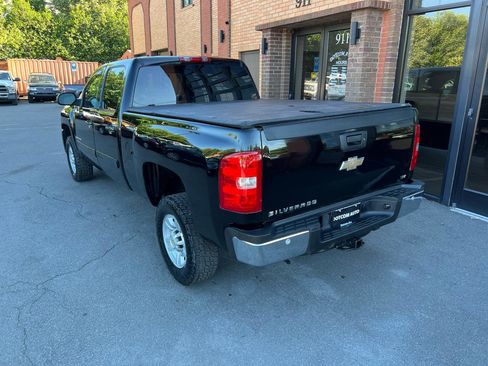 Used 2008 Chevrolet Silverado 2500 LTZ w/ Safety Package AWD/4WD image 5