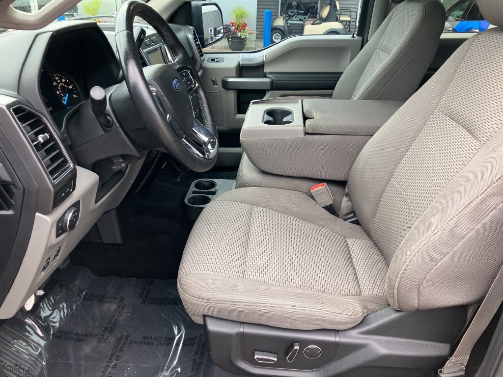 Used 2018 Ford F150 XLT w/ Equipment Group 302A Luxury AWD/4WD image 14