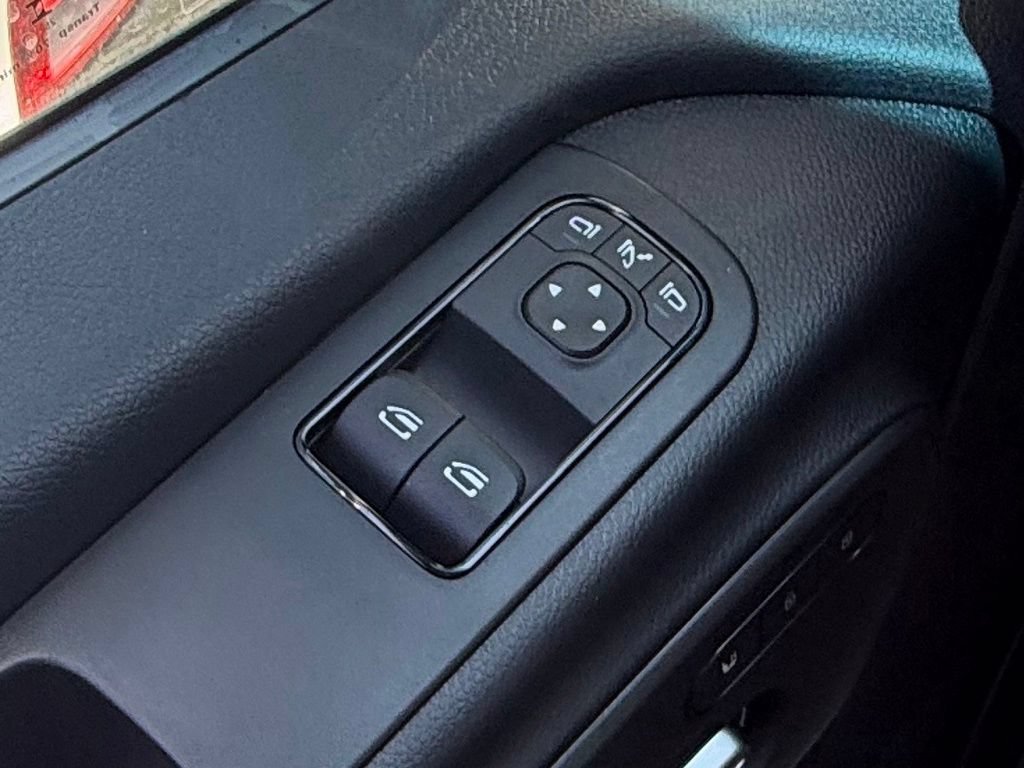 New 2026 Mercedes-Benz Sprinter 2500 image 19