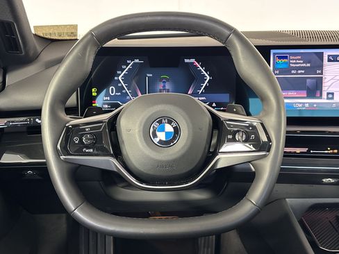 Used 2026 BMW 530i RWD image 11