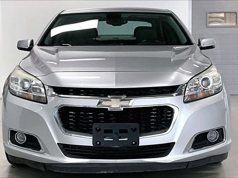 Used 2015 Chevrolet Malibu LT image 6