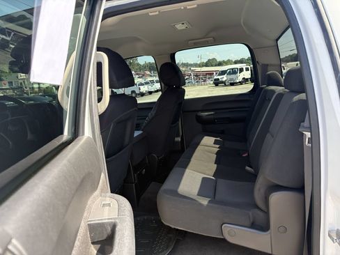 Used 2011 Chevrolet Silverado 1500 LT w/ All-Star Edition AWD/4WD image 15