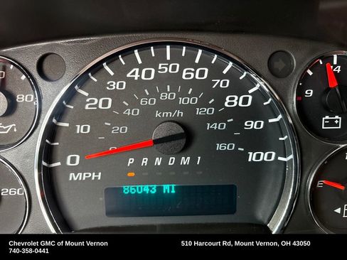 Used 2017 Chevrolet Express 2500 image 19