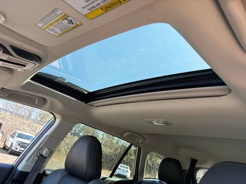 Used 2023 Subaru Outback Onyx Edition image 9