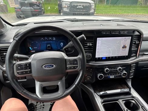 Used 2023 Ford F350 Lariat w/ Lariat Ultimate Package AWD/4WD image 11