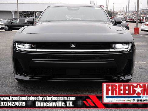 New 2026 Dodge Charger Daytona Scat Pack image 8