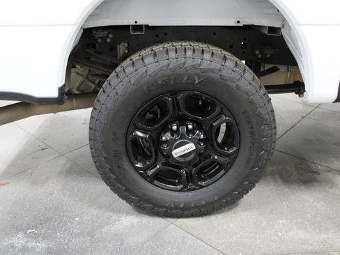 Used 2023 Ford F250 XL w/ STX Appearance Package image 41