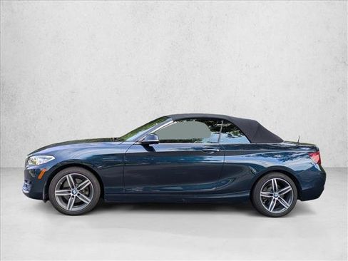 Used 2017 BMW 230i Convertible RWD image 9