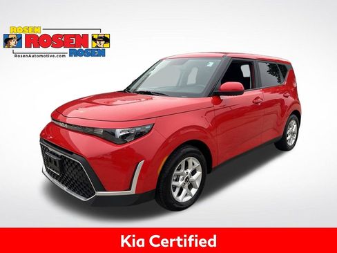 Certified 2023 Kia Soul S FWD image 1