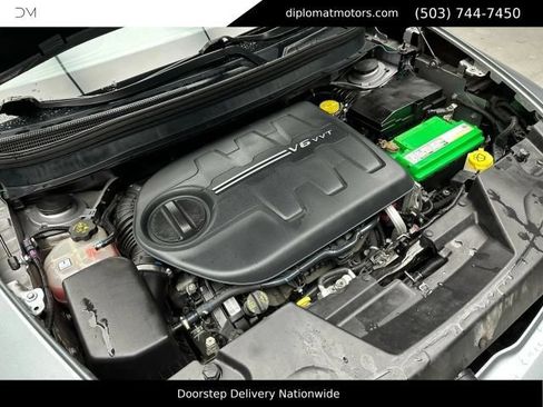 Used 2018 Jeep Cherokee Sport w/ Cold Weather Group AWD/4WD image 46