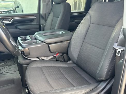 Used 2024 Chevrolet Silverado 2500 LT image 12