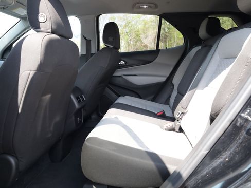 Used 2024 Chevrolet Equinox LT image 13