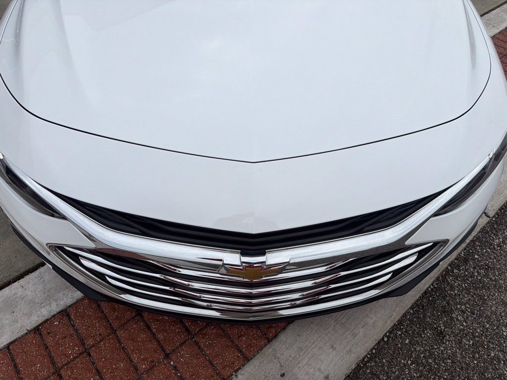 Used 2023 Chevrolet Malibu LT FWD image 13