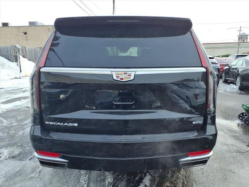 Used 2023 Cadillac Escalade Premium Luxury image 6