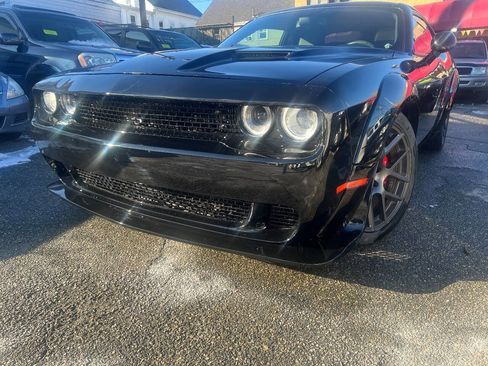 Used 2018 Dodge Challenger R/T Scat Pack w/ Leather Interior Group image 7