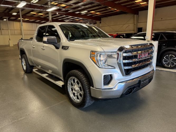 Used 2019 GMC Sierra 1500 SLE w/ SLE Value Package AWD/4WD image 6