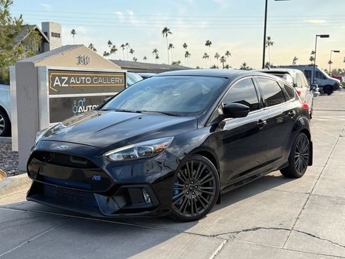 Used 2017 Ford Focus RS image 1