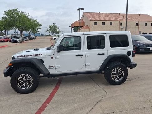 Used 2025 Jeep Wrangler Unlimited Rubicon image 4