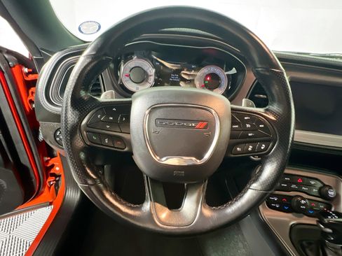 Used 2023 Dodge Challenger R/T w/ T/A Package image 17
