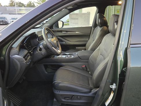 New 2026 INFINITI QX60 Autograph w/ Dark Cargo Package image 4