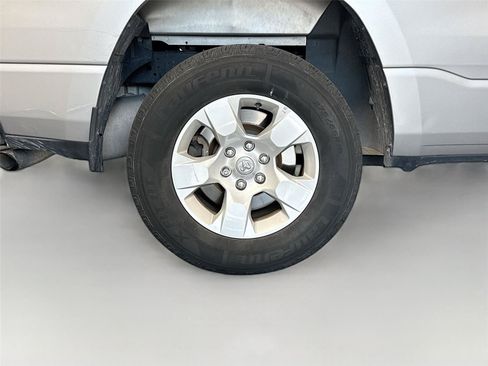 Used 2022 RAM 1500 Big Horn RWD image 16
