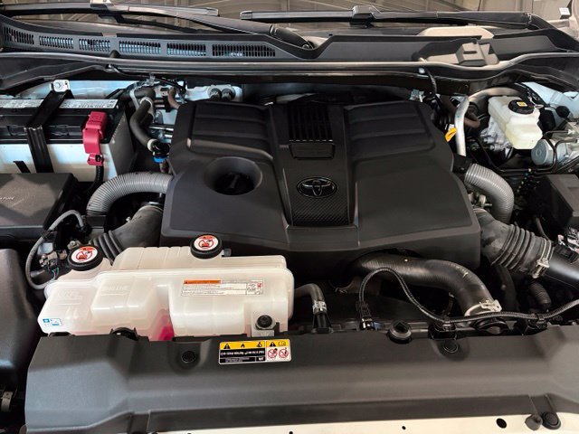 Used 2024 Toyota Tundra SR5 AWD/4WD image 26