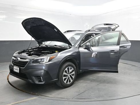 Used 2021 Subaru Outback Premium AWD/4WD image 41