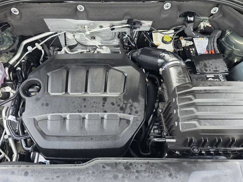 Certified 2026 Volkswagen Atlas SE FWD image 24