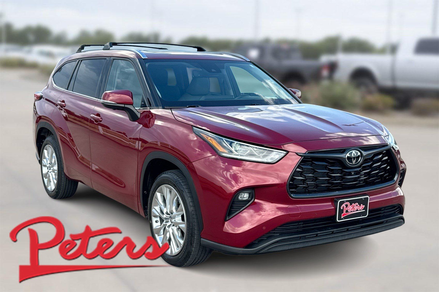 Used 2023 Toyota Highlander Limited FWD image 1