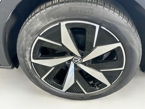 Used 2023 Volkswagen ID.4 Pro S image 11