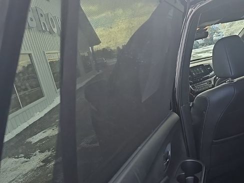 Used 2020 Honda Passport Elite image 13