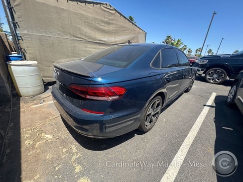 Used 2020 Volkswagen Passat 2.0T R-Line FWD image 4