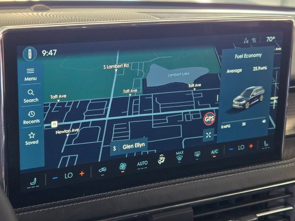 Used 2023 Lincoln Corsair AWD image 28