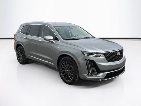Certified 2024 Cadillac XT6 Premium Luxury w/ Technology Package FWD image 3